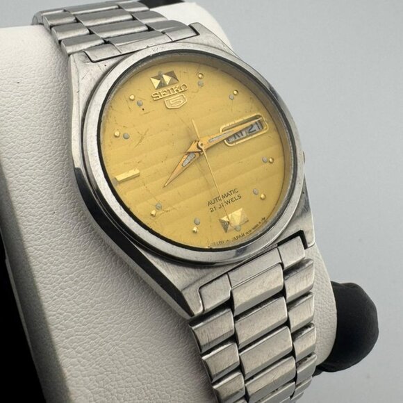 Seiko 5 Automatic 21 Jewels  - Vintage Wrist Watch - Made in Japan - Picture 1 of 9